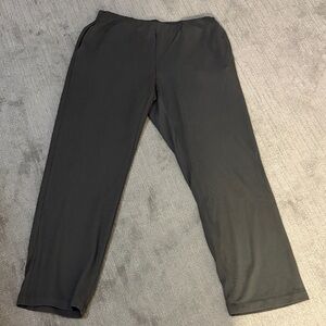 J. Jill Charcoal Gray Straight Leg Pants with Pockets
